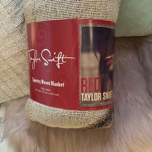 Rare Taylor Swift Red Tapestry